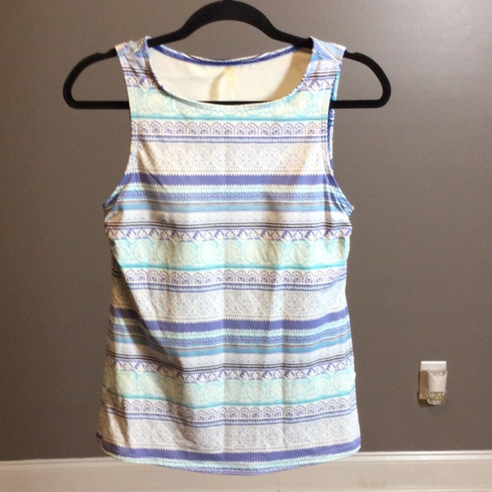 6 Lands’ End blue print tankini top
